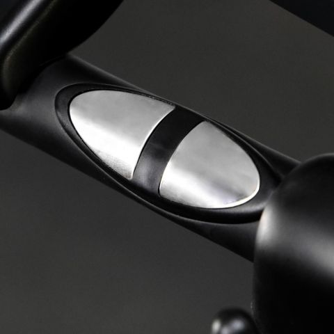 Вертикальный велотренажер Schwinn 570U